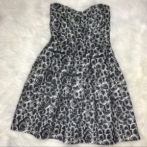Strapless rose blue white dress